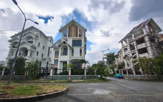 Bán biệt thự góc 11 Đường 70 KDC Phú Nhuận 3 – Thạnh Mỹ Lợi, phường Cát Lái