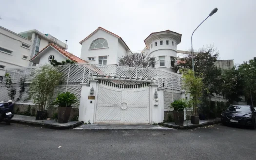 Bán biệt thự 202/5 Nguyễn Văn Hưởng Thảo Điền,  phường An Khánh