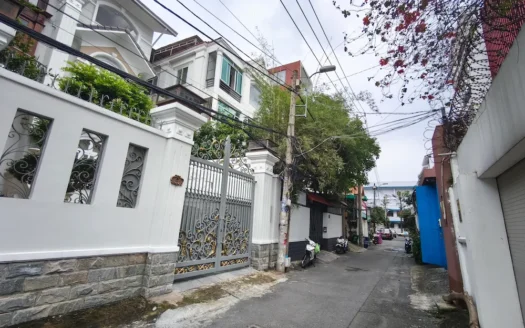 Biệt thự mặt tiền 8 Đường 42 Thảo Điền, phường An Khánh