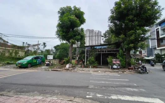 Bán lô góc xây cao tầng 303 Thân Văn Nhiếp | Phường Bình Trưng | 43x46m | Hướng Đông Nam